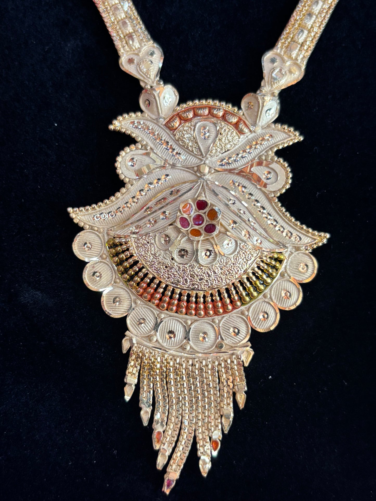 1 gm gold neclace long neclace