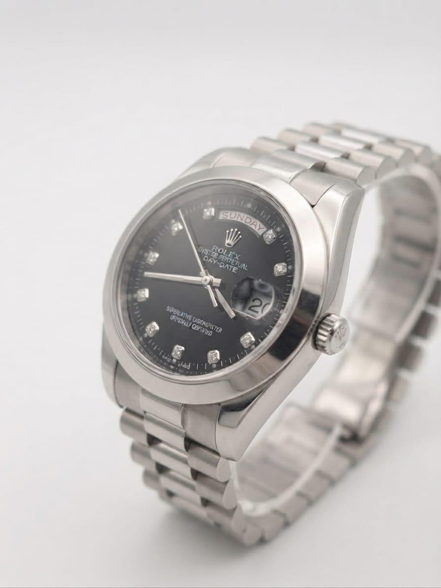 Rolex Style Day-Date Oyster Perpetual Watch – Black Dial & Silver Bracelet
