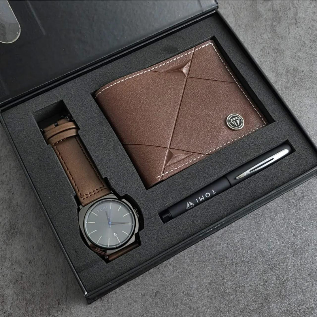 Luxury 4-in-1 Brown Men's Exclusive Gift Box Set